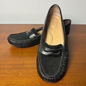 Lands End Women's shoes